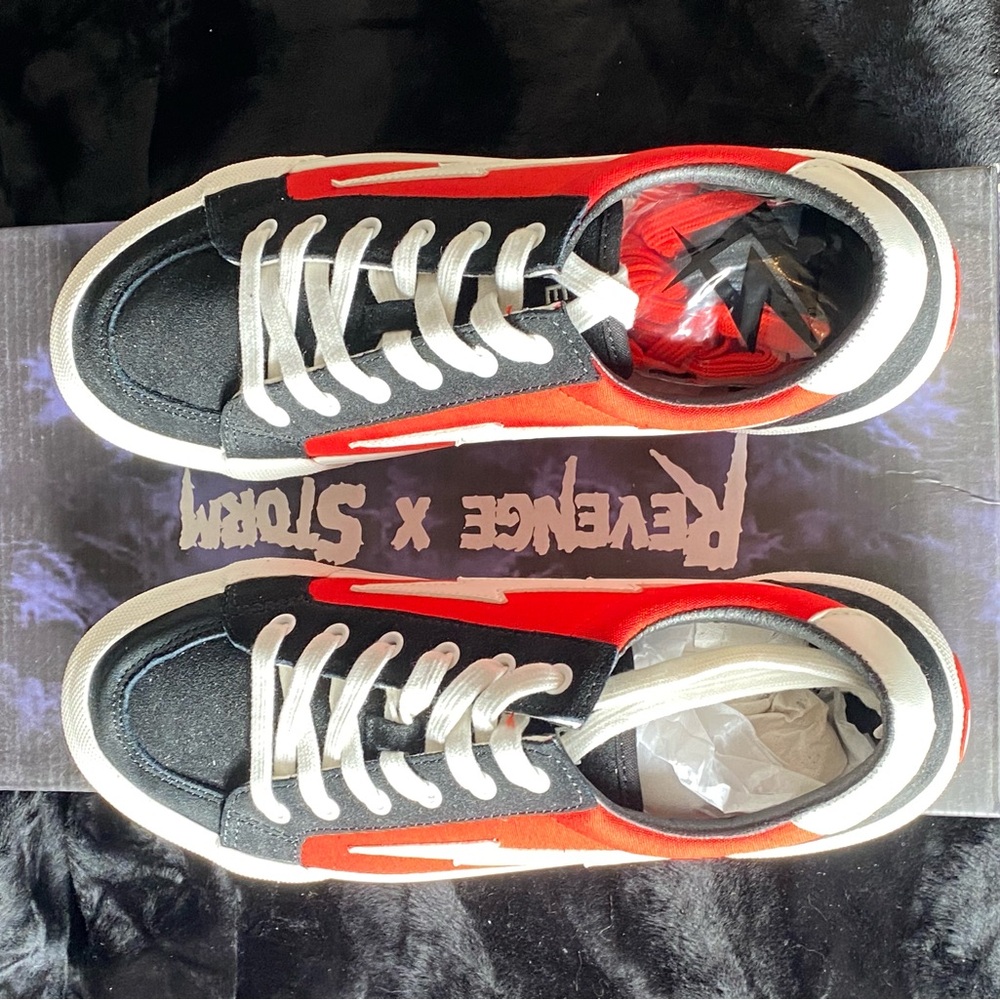 New Revenge X Storm vol 2 Black and red low sneakers Size 10 - Picture 4 of 10